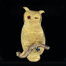 Load image into Gallery viewer, gold animal pin brooch owl winking