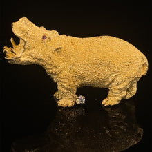 Cargar imagen en el visor de la galería, gold animal pin brooch jewelry Hippopotamus