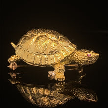 Load image into Gallery viewer, gold animal pin brooch jewelry turtle