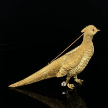Cargar imagen en el visor de la galería, Gold animal pin brooch pheasant