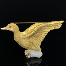 Load image into Gallery viewer, Gold animal pin brooch DUCK Bird