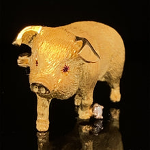 Load image into Gallery viewer, gold animal pin brooch jewelry pig