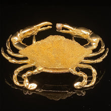 Load image into Gallery viewer, gold fish pin brooch jewelry crab