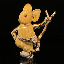 Load image into Gallery viewer, gold animal pin brooch jewelry mouse