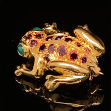 Load image into Gallery viewer, gold animal pin brooch jewelry frog