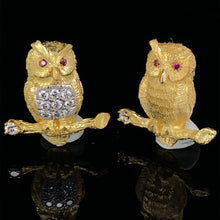 Load image into Gallery viewer, Gold animal pin brooch owl