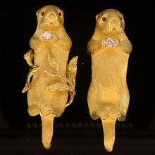 Load image into Gallery viewer, gold animal pin brooch jewelry fish sea otter