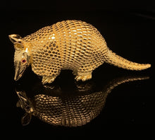Load image into Gallery viewer, gold animal pin brooch armadillo jewelry