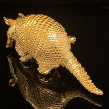 Load image into Gallery viewer, gold animal pin brooch armadillo jewelry
