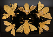 Load image into Gallery viewer, gold animal pin brooch jewelry Bee