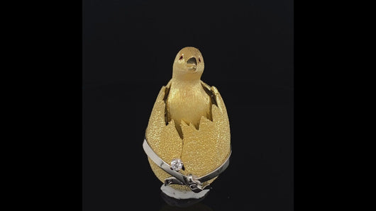 Gold animal pin Brooch chick chicken hatching
