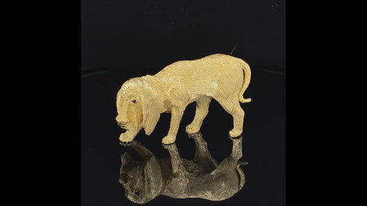 Dog Gold animal pin brooch Bloodhound
