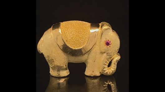 gold animal pin brooch jewelry elephant