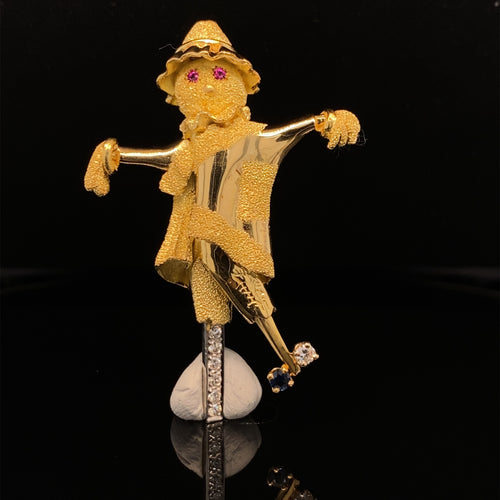 Scarecrow jewelry gold pin brooch