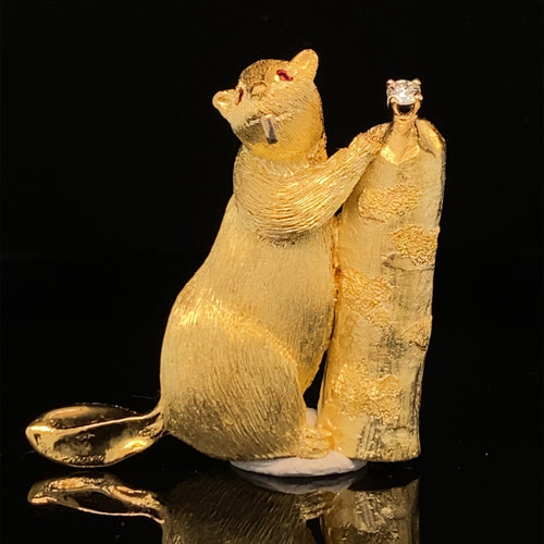 gold animal pin brooch jewelry beaver