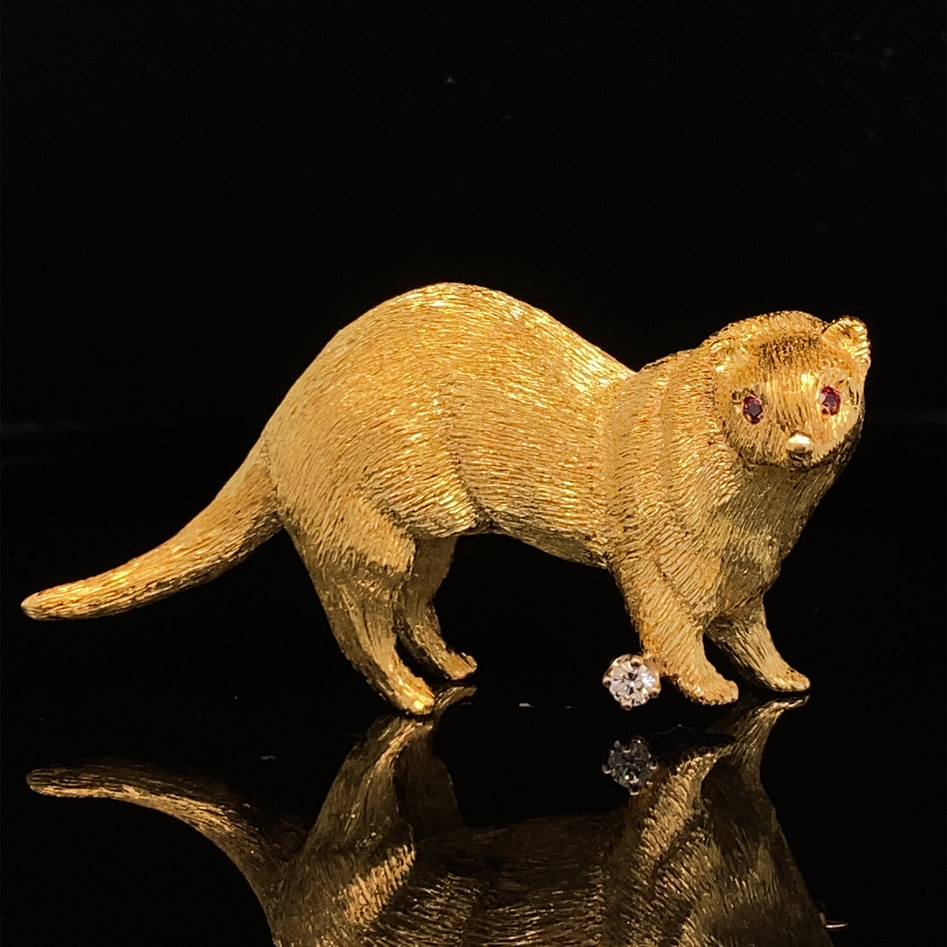 gold animal pin brooch jewelry mink