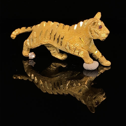 gold animal pin brooch jewelry Tiger