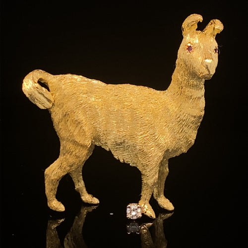 gold animal pin brooch jewelry llama