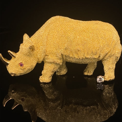 gold animal pin brooch jewelry Rhinoceros