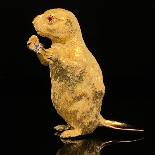 gold animal pin brooch jewelry beaver