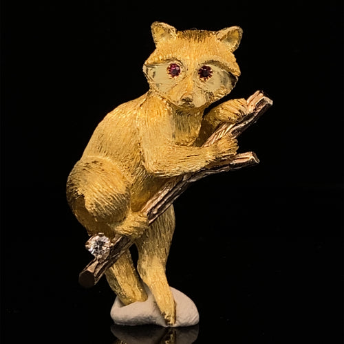 gold animal pin brooch jewelry raccoon