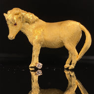 gold animal pin brooch horse jewelry