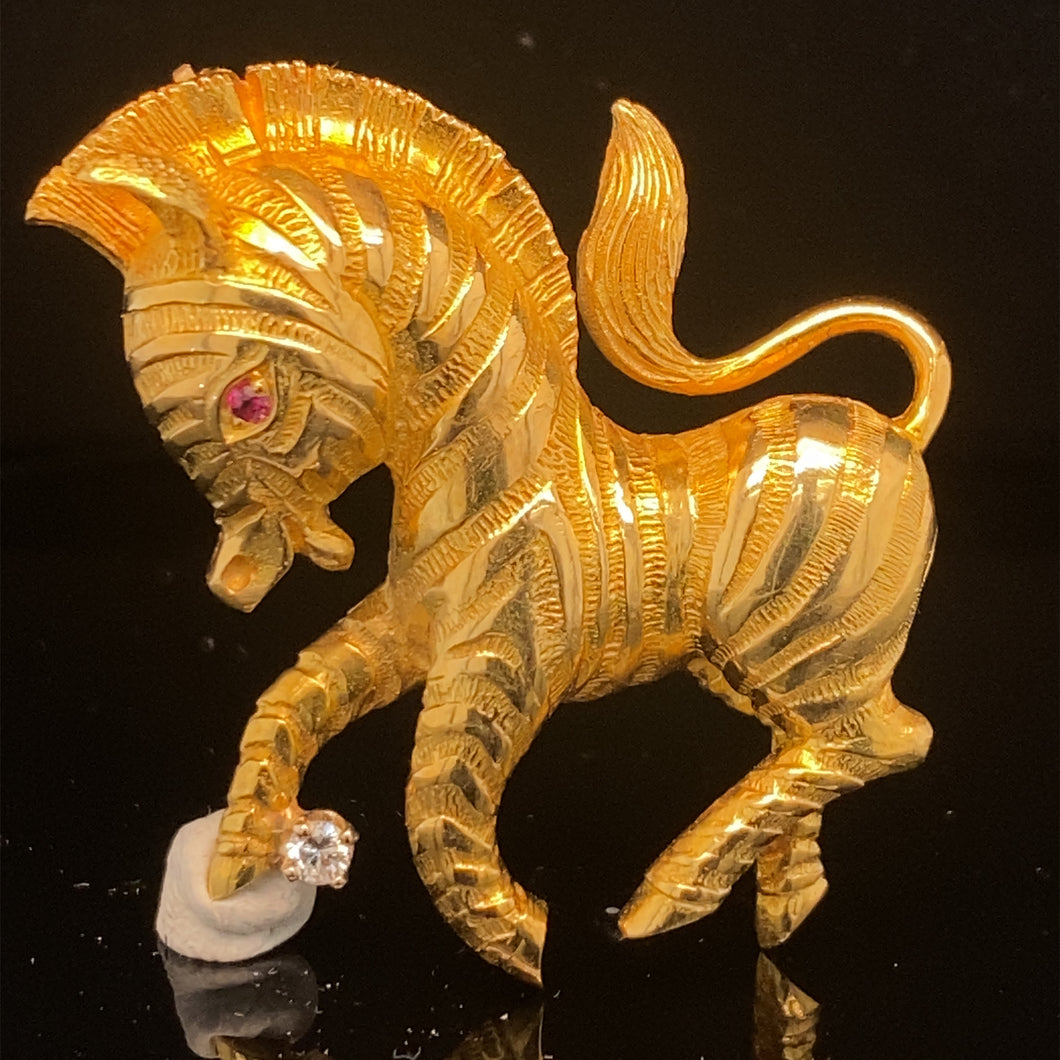 gold animal pin brooch jewelry zebra
