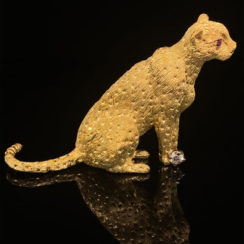 gold animal pin brooch jewelry cheetah