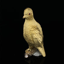 Load image into Gallery viewer, Gold animal pin brooch quail
