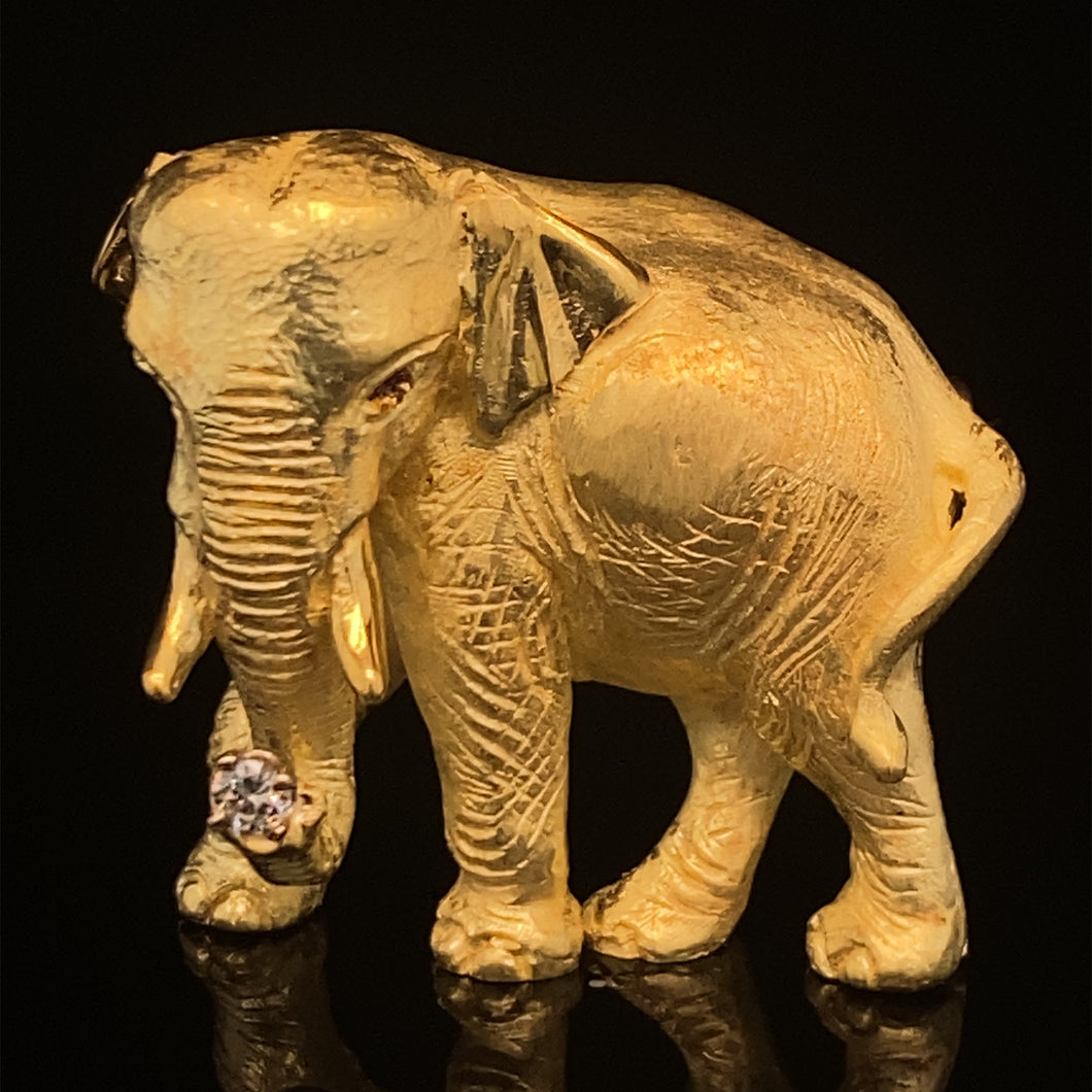 gold animal pin brooch jewelry elephant