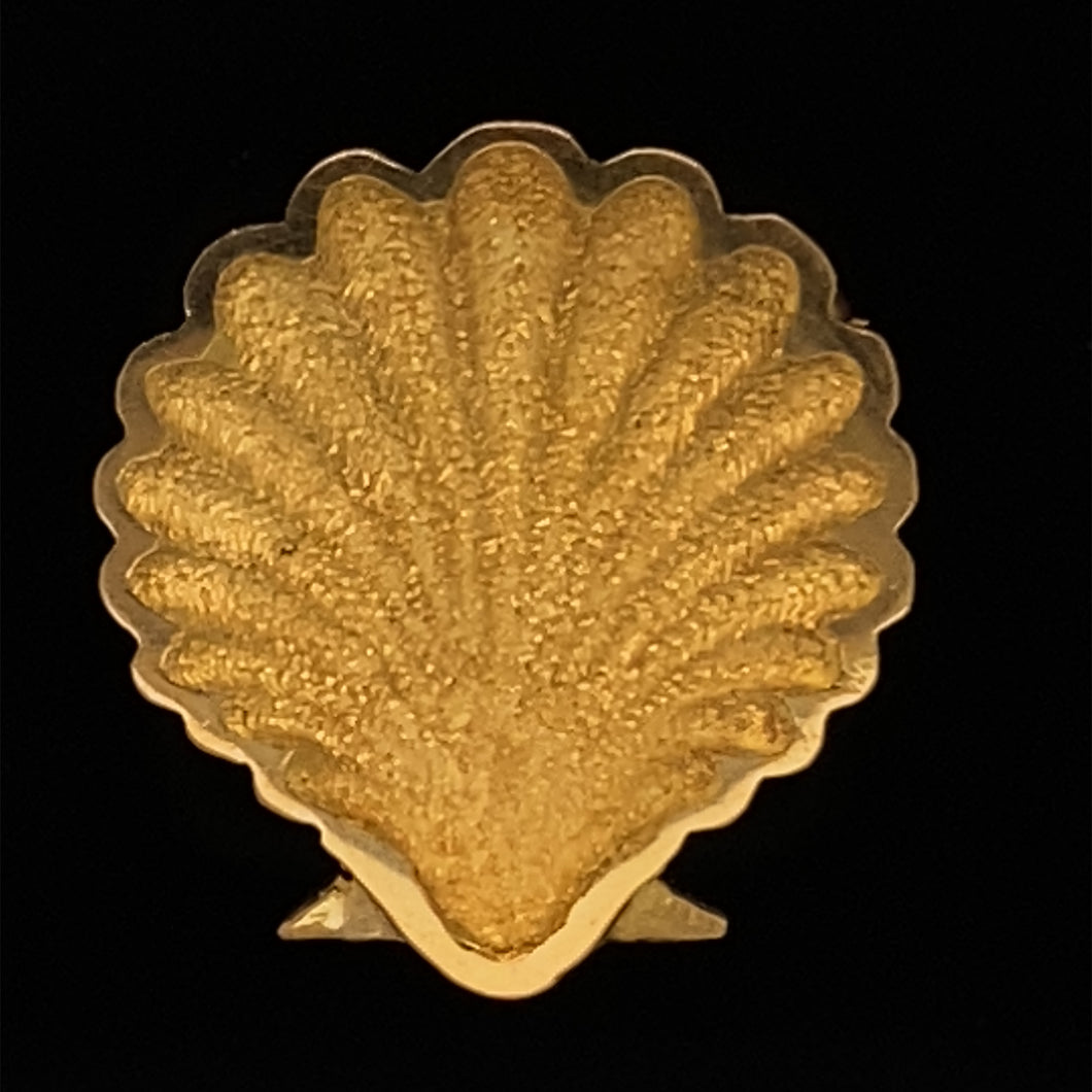 gold pin brooch jewelry Scallop