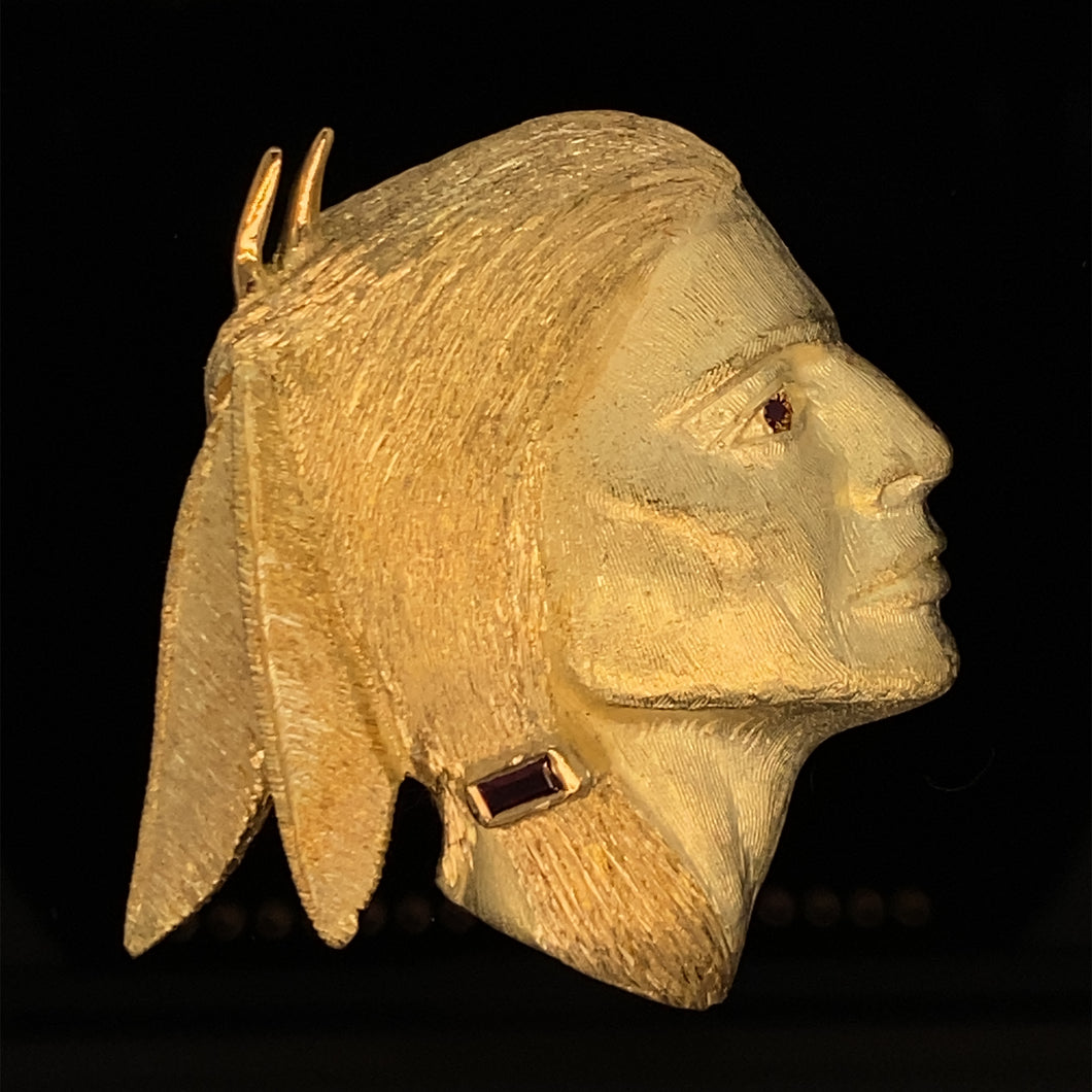 Gold pin brooch Native American Indian head