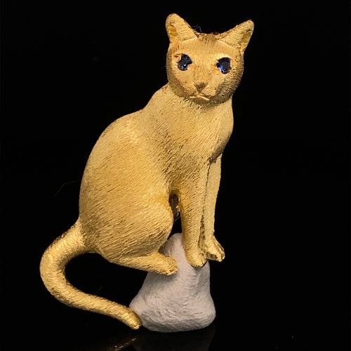 gold animal pin brooch cat