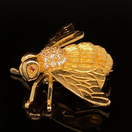 gold animal pin brooch jewelry Bee