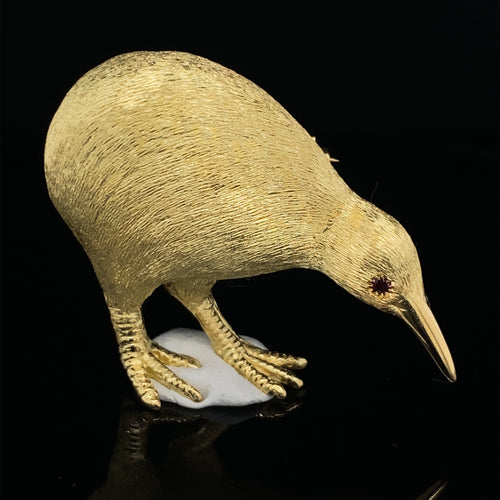 Gold animal pin brooch kiwi