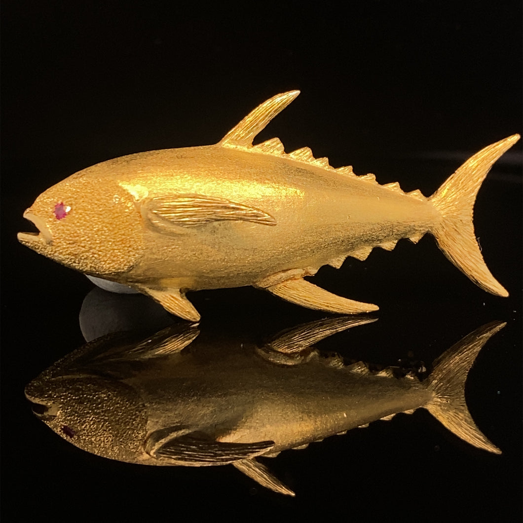 gold animal pin brooch jewelry fish tuna