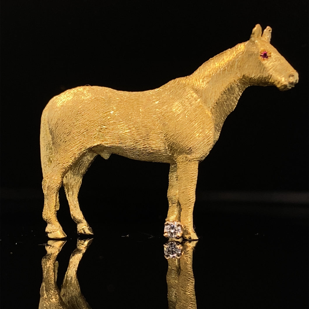 gold animal pin brooch horse jewelry