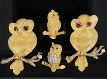 Load image into Gallery viewer, Gold animal pin brooch owl
